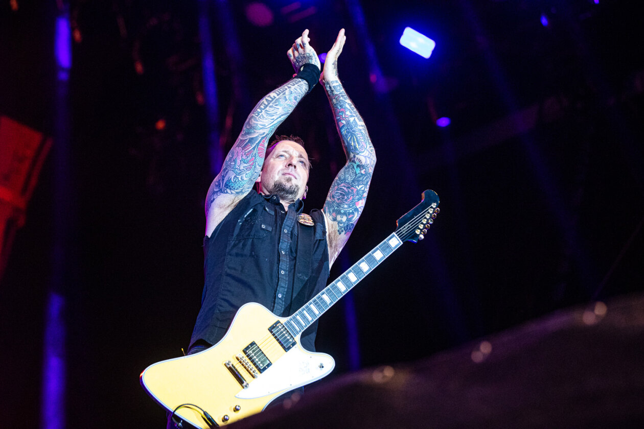 Die Dänen gaben am letzten und Metal-lastigen Festivaltag den Headliner. – Volbeat live.