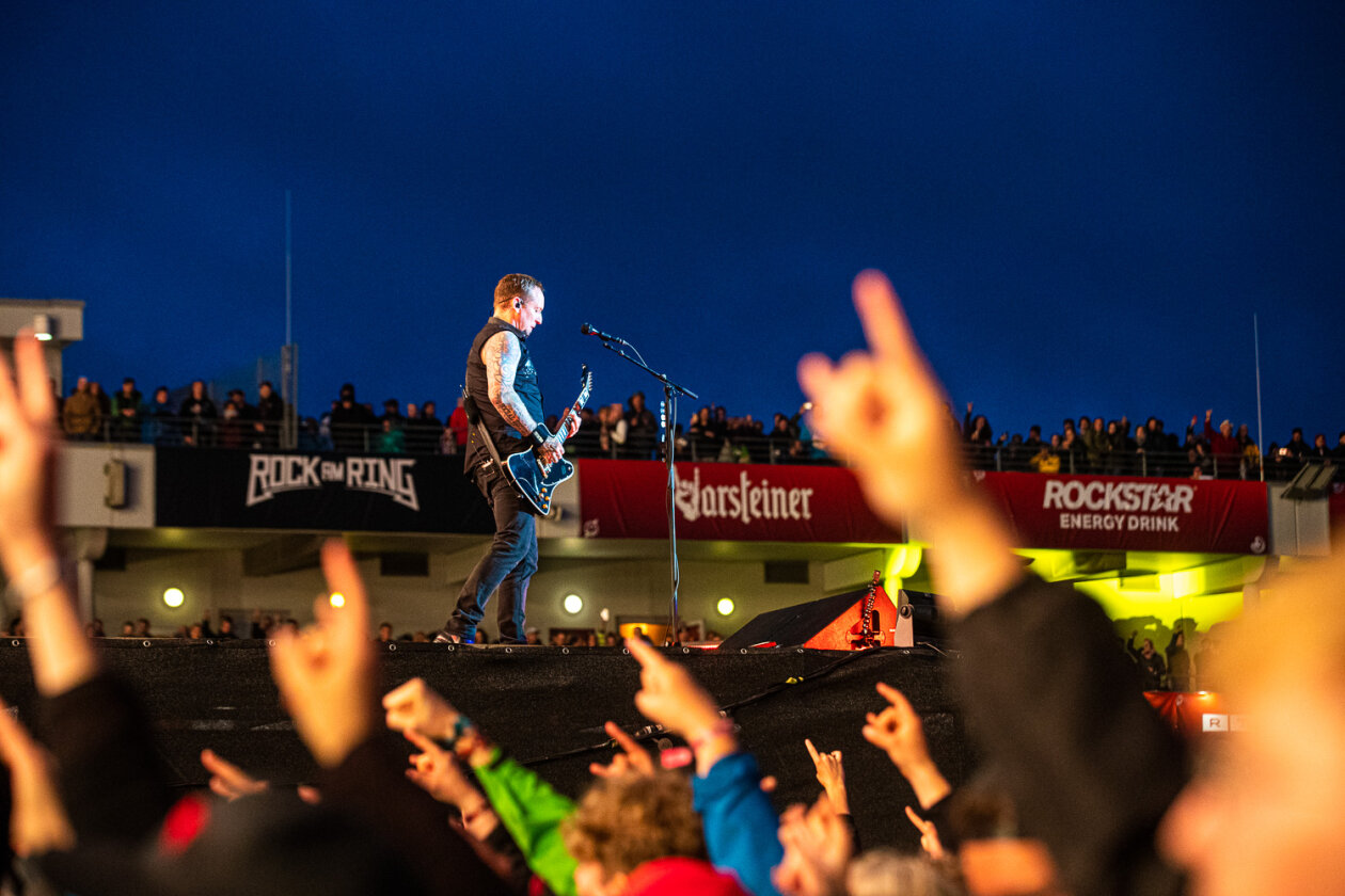 Volbeat – Die Dänen gaben am letzten und Metal-lastigen Festivaltag den Headliner. – On stage.