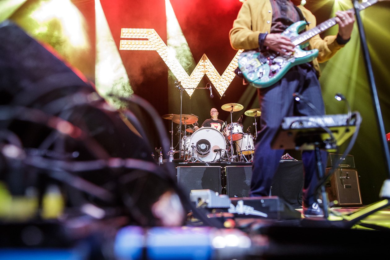 Beverly Hills in town: Rivers Cuomo und Gang! – Weezer.