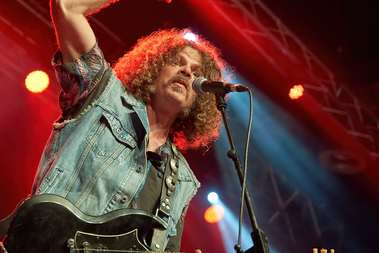 Wolfmother – Andrew Stockdale.
