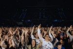 Die Hamburger machen Remmidemmi ohne Ende - und das kurz vor Weihnachten!, Berlin, Max-Schmeling-Halle, 2024 | © laut.de (Fotograf: Rainer Keuenhof)