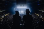 Die Hamburger machen Remmidemmi ohne Ende - und das kurz vor Weihnachten!, Berlin, Max-Schmeling-Halle, 2024 | © laut.de (Fotograf: Rainer Keuenhof)