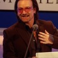 U2 - Bono kritisiert Berlusconi
