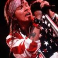 Guns N' Roses - Axl Rose verklagt Guitar Hero