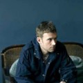 Damon Albarn - Neuer Clip zu "Lonely Press Play"