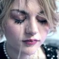 Frances Bean - Kurt Cobains Tochter debütiert in Musikvideo