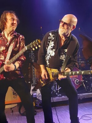 Wishbone Ash: Prog-Rock-Prinzen im Freiburger Jazzhaus